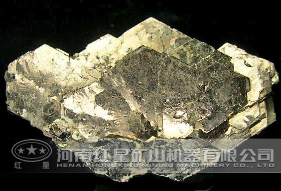 磁黃鐵礦 磁黃鐵礦