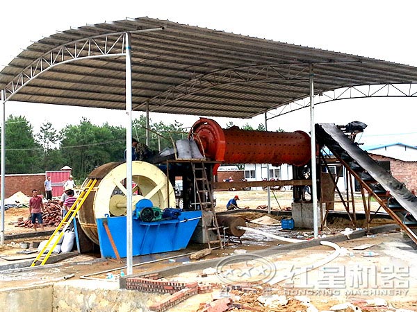 棒磨機(jī)現(xiàn)場圖 棒磨機(jī)現(xiàn)場圖